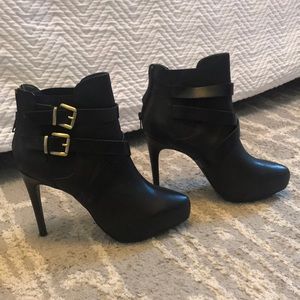 Charles David leather bootie heels NWOT